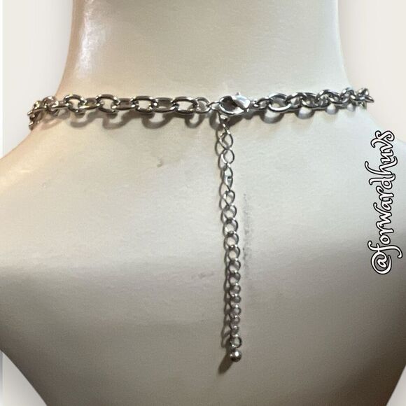 Bold Statement Necklace with Beads and Crystals - Picture 7 of 12